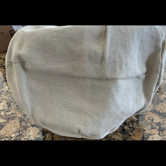 Yves Saint Laurent Gorgeous Tan and Brown Python Sac Capri bucket bag RARE❤️ - Picture 9 of 9